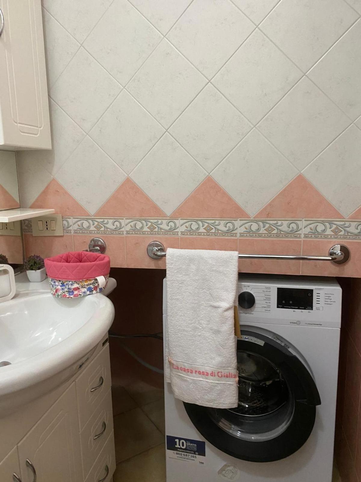 הוילה איסקיה La Casa Rosa Di Giulia מראה חיצוני תמונה